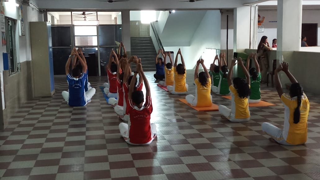 Yoga Classes in Patna, Best Yoga Classes in Patna, Yoga Therapy in Patna,Acupressure Therapy in patna